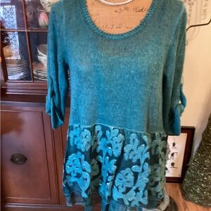 Belle France Pullover